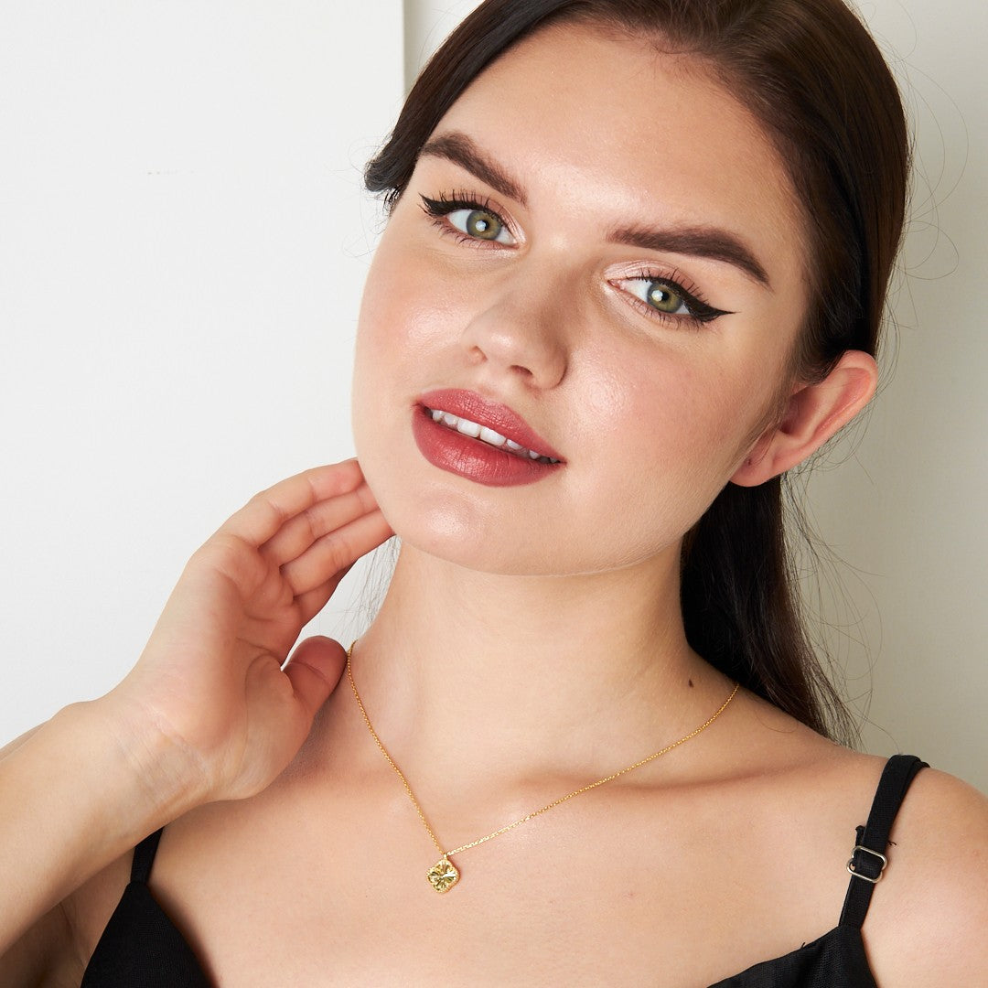 Glänzende Kleeblatt Halskette