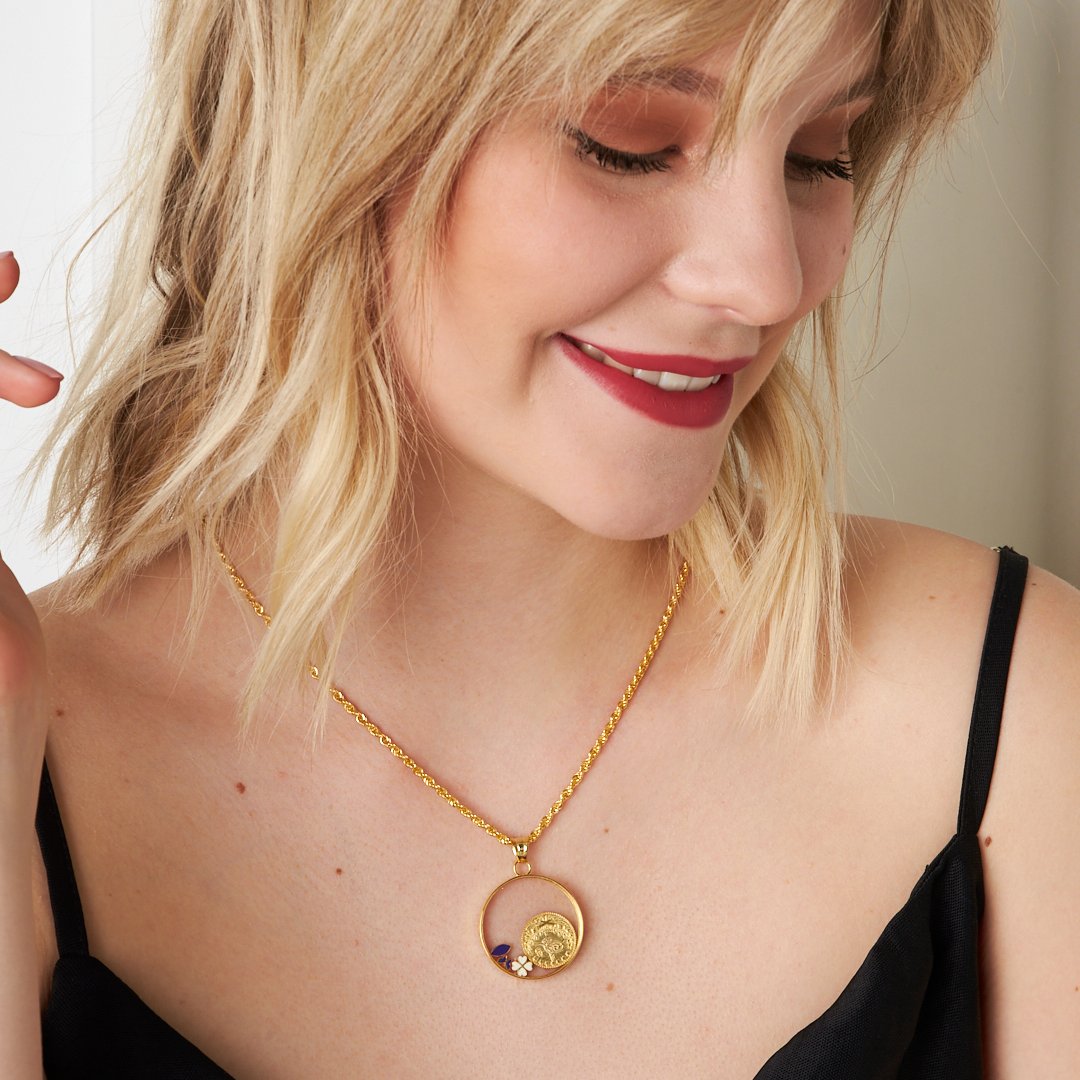 Glückskette aus Glas mit Monogramm