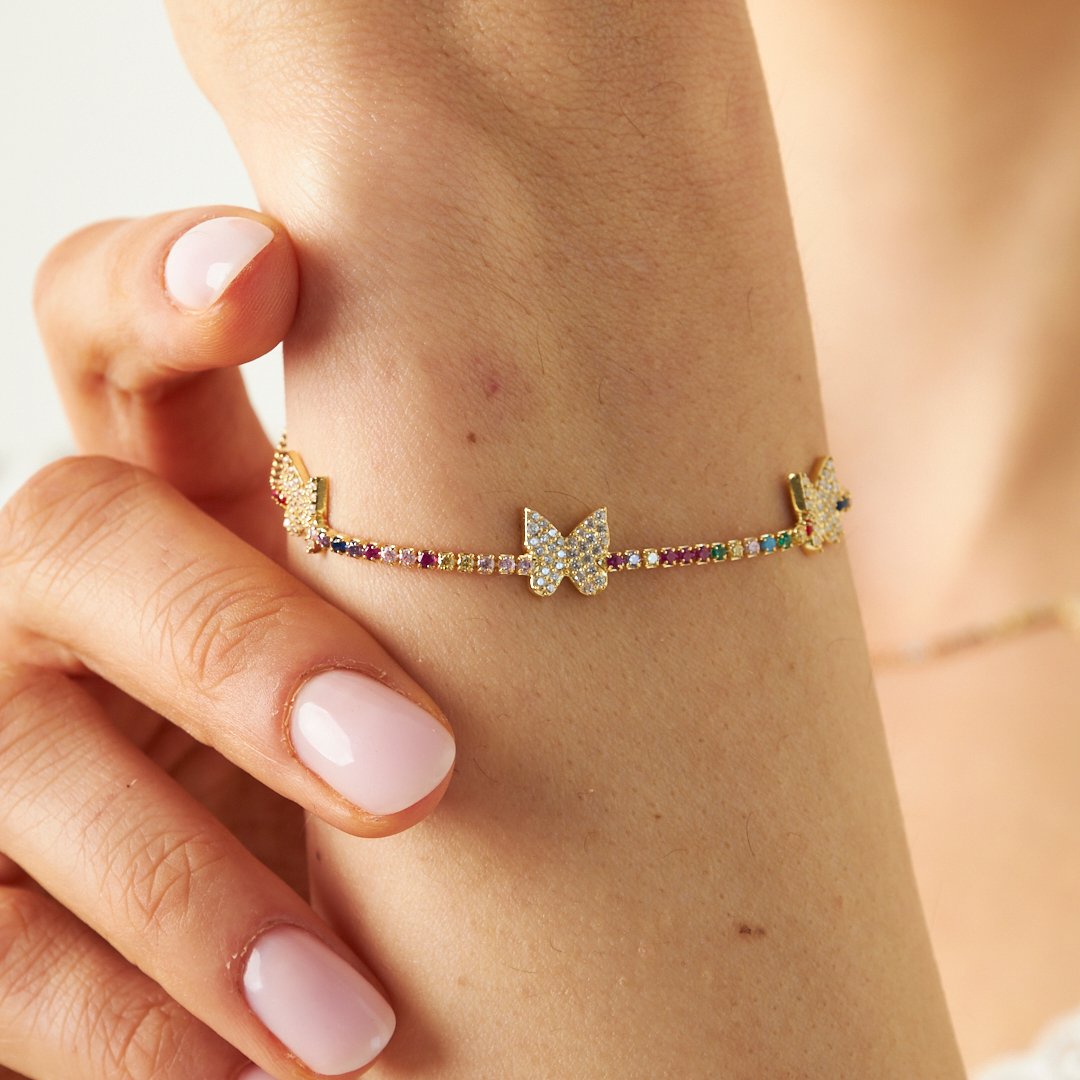 Schmetterling mit Steinen besetzt