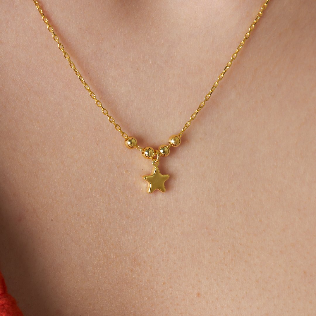 Dorika star necklace