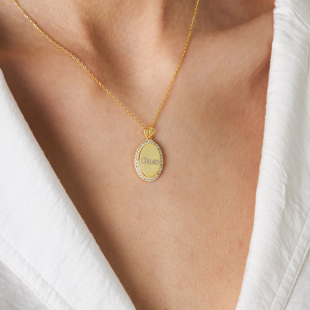 14K GOLD Oval Name Necklace