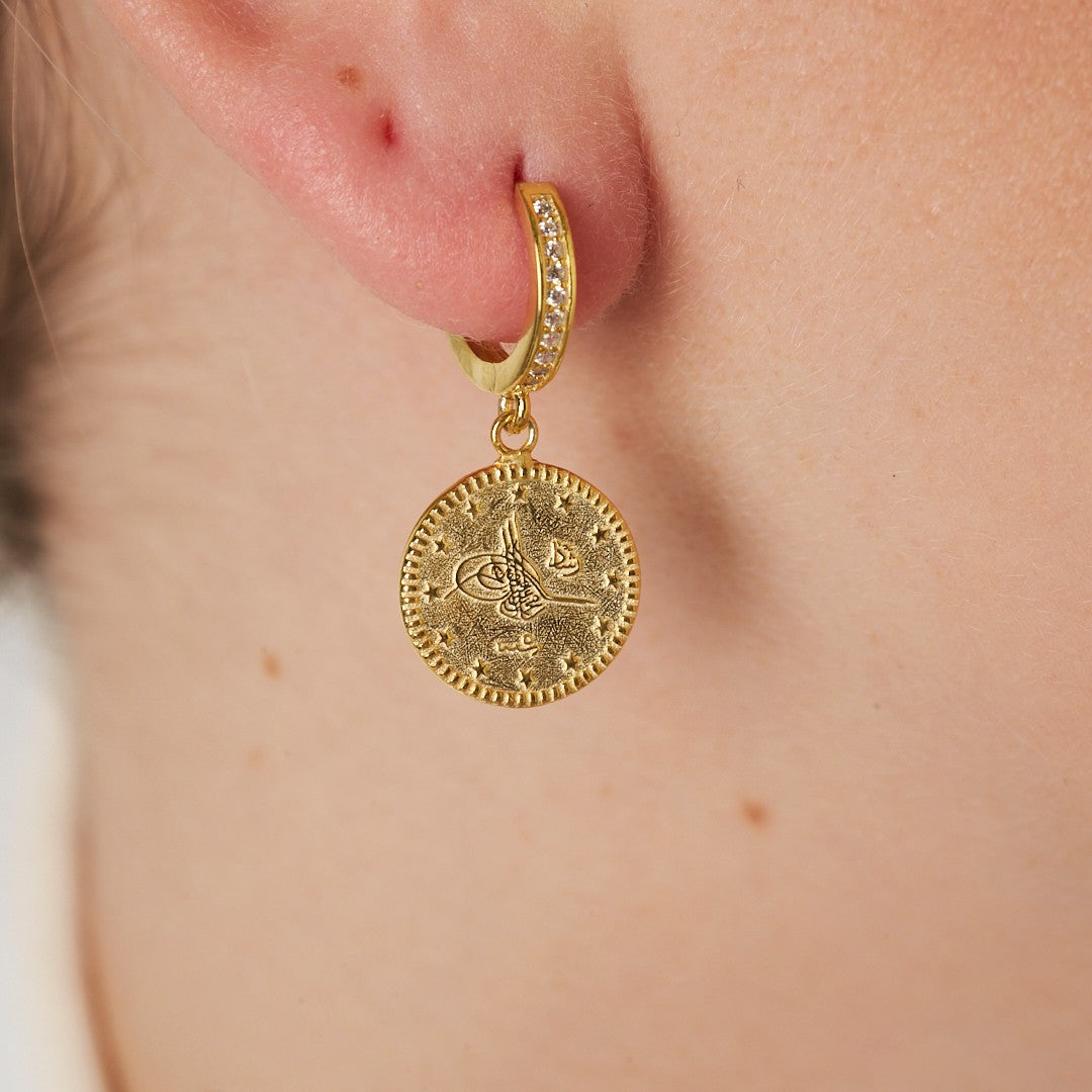 14K GOLD Dangling resat Earrings