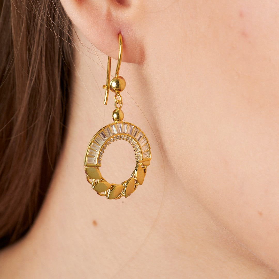 Oval baguette stone chain earrings