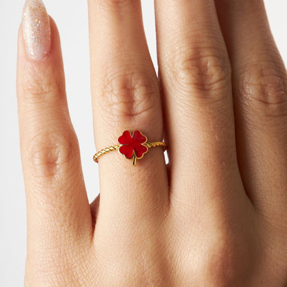 lucky clover ring