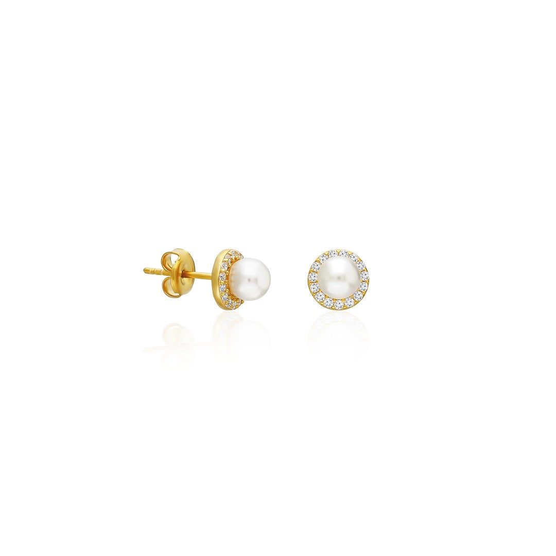 Round pearl earrings with stones