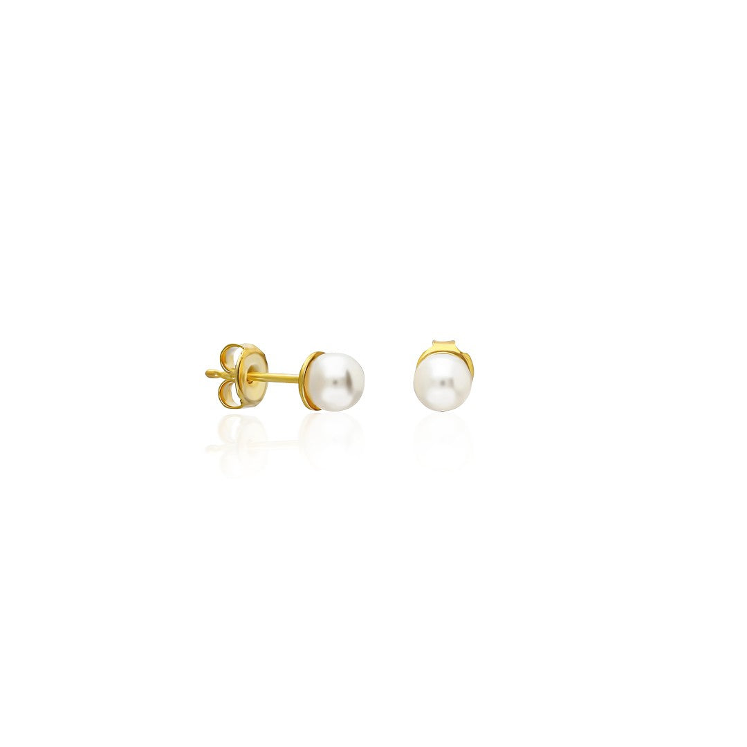 delicate pearl earrings