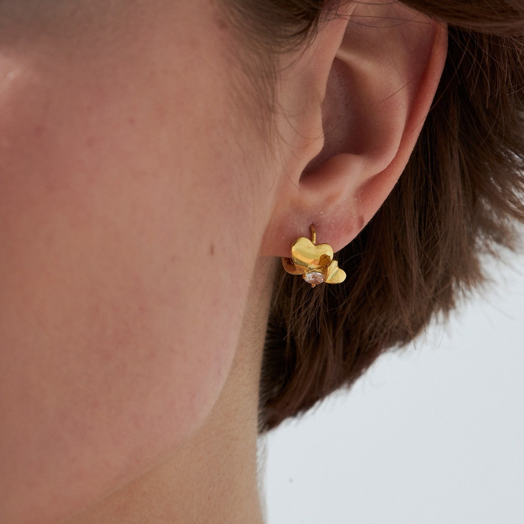 Minimal Double Stone Heart Earrings