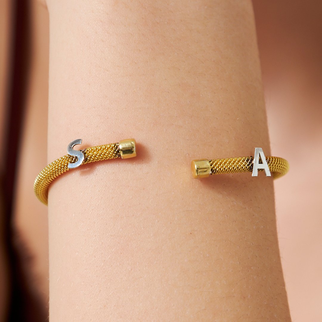 14K GOLD Einfaches Weidenarmband mit Buchstaben ohne Steine