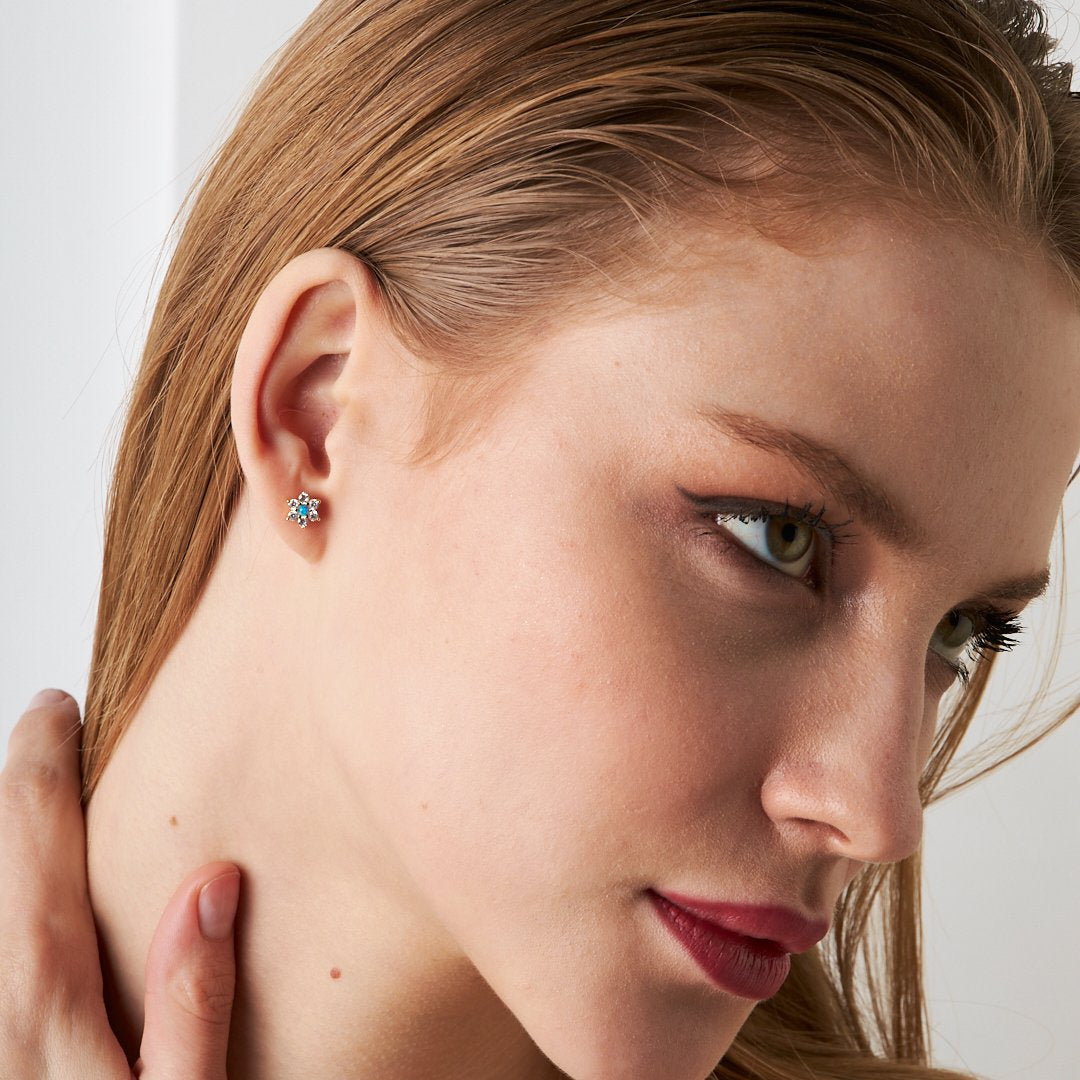 Daisy piercing with colorful stones